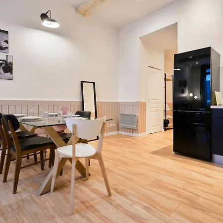 Old Lille: Charming Renovated *